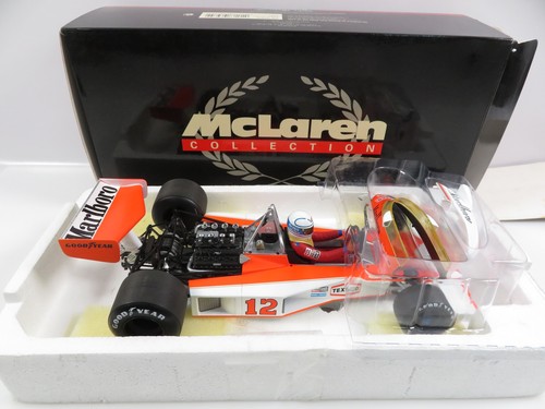 Minichamps 530761812 - 1:18,