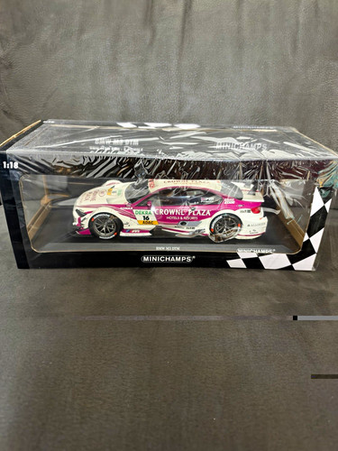 Minichamps bmw dtm 18 - m3,