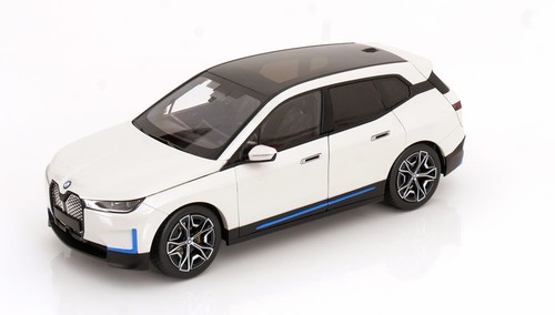 Minichamps bmw ix - 1:18, 2022