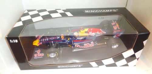 Minichamps renault rb7 - minichamps,