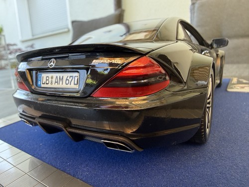 Mercedes benz amg - 65,