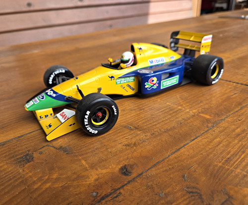 Minichamps benetton ford - 1:18,