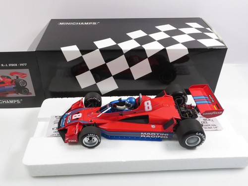 Minichamps 110770008 - 1:18,